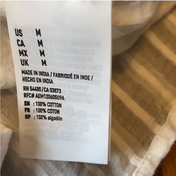 ✨AEO Boyfriend Shirt✨  - Picture 7 of 8